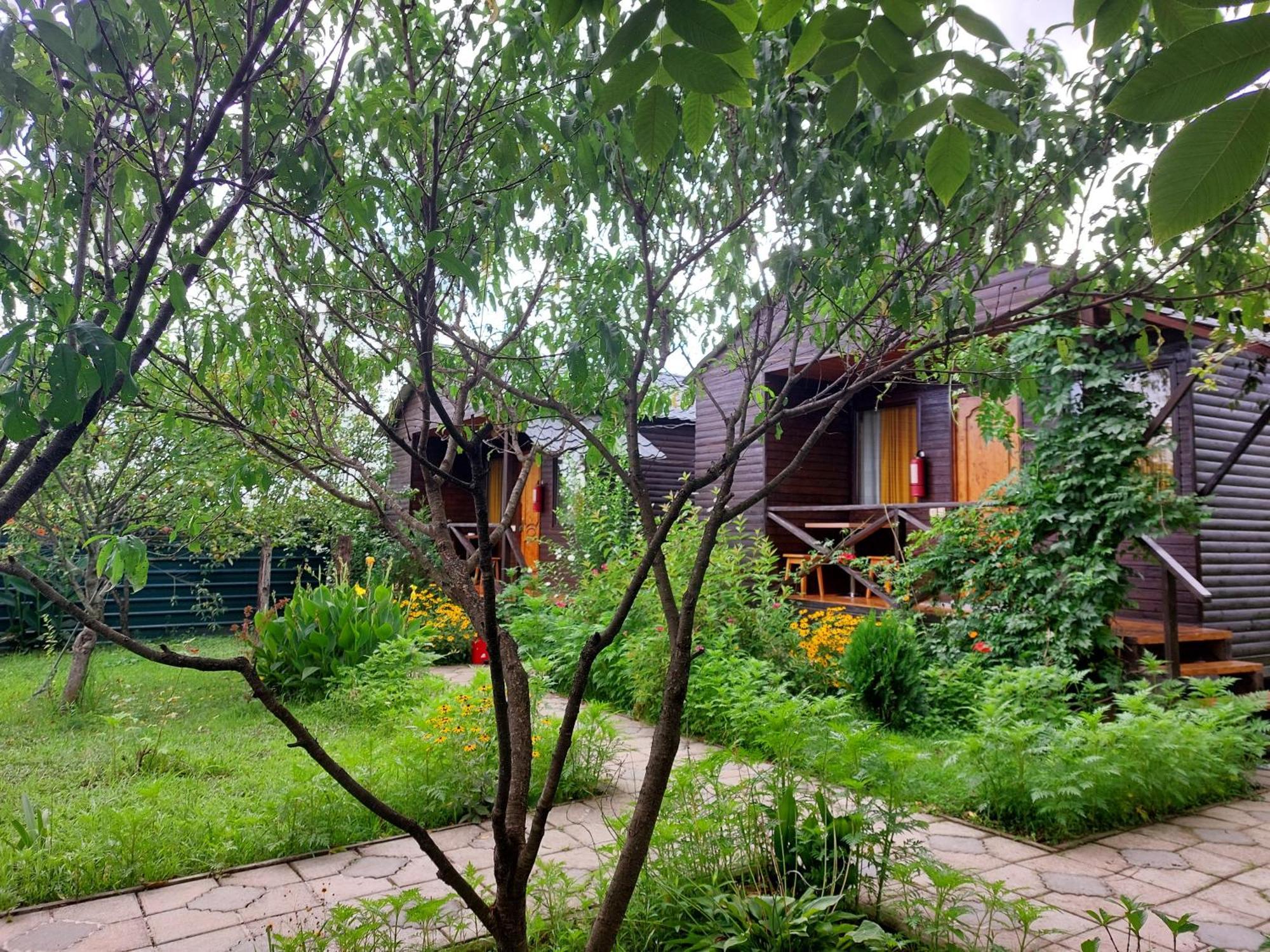 Sweet Village Цкалтубо Екстериор снимка