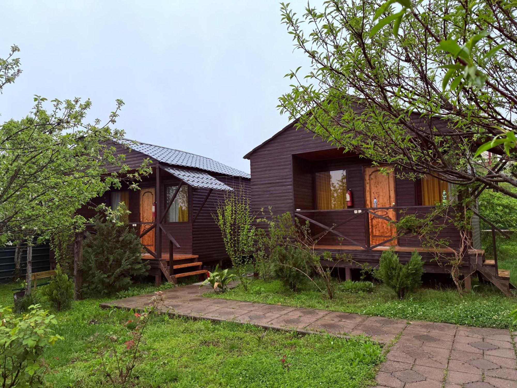 Sweet Village Цкалтубо Екстериор снимка